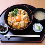 Lunch-only specialty! Oyako-don (Chicken and egg bowl) (with chawanmushi and bowl)