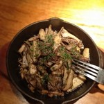 ワイン食堂o'bo - ハツとキノコ、だったかな？