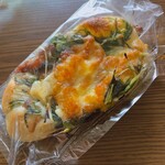 boulangerie chiro - 水菜と照り焼きチキン