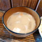 ビーフシチューとハンバーグステーキのお店 BUN吉 - 定食の味噌汁（という名の豚汁）