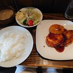 ビーフシチューとハンバーグステーキのお店 BUN吉