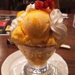 グリルキング - マンゴーパフェ ミニ