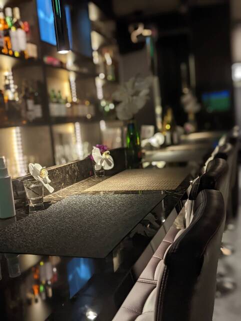 BAR 8+1