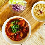 The Fishermans Daughter - Tom Yum Soup Set