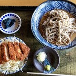 蕎麦とソースカツ丼 みのやさくら亭 - 