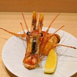 鮨あさづま - 牡丹海老の頭のパリパリ焼き