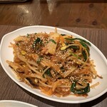 万宝家 - 春雨キムチ炒め（￥850）