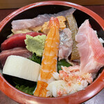 Miyuki Zushi - ランチのちらし寿司