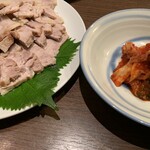 万宝家 - 蒸し豚（キムチ付き）（￥850/1人前）