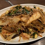 万宝家 - 春雨キムチ炒め（￥850）