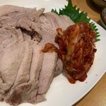 万宝家 - 蒸し豚（キムチ付き）（￥850/1人前）