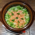 大洗料理つかさ - さくらえびとブロッコリーの土鍋ごはん