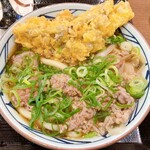 丸亀製麺 - 肉うどん舞茸天トッピング