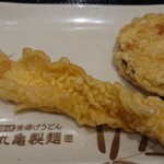 Marugame Seimen - イカ天、さつまいも天はおやつ感覚。(笑)