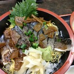 カネセイ - 炙りシメサバの桶寿司
