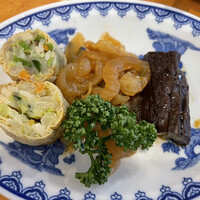 横浜中華街 北京飯店 - 本日の前菜三種盛り