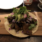 オーチョ タケリア メキシカン - ビーフタコスおすすめ！