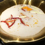 175643227 - 麻辣汤锅（マーラースープ，中辛，１種類）