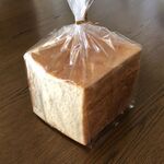 駿河ベーカリー&カフェ - ふわり食パン