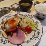 Teruterubouzu - ハンバーグ定食