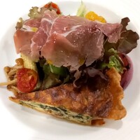 ビストロ　イイダ - ビストロサラダ　２０００円
