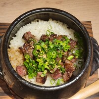 厳選焼鳥 一石三鳥 本店 - 牛土鍋ご飯 