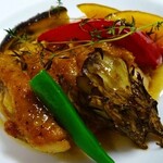 個室イタリアン LaVitaRosa  - 地鶏と季節野菜の香草焼き