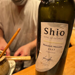 鳥しき - ジョージア産オレンジワイン