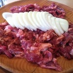 ジンギスカン白樺 - （手前）ラムジンギスカン（奥）ジンギスカン