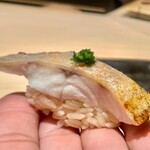 くろ﨑 - 2022.4.  喉黒