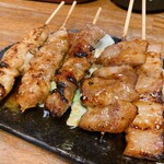 Tachinomi Horumon Kushi Sennichimae En - 串焼きセット