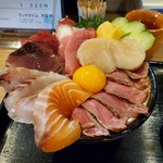 居酒屋 一 - 牛たたきと海鮮のあいのせ丼定食