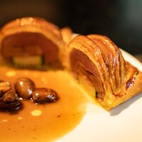 ラ・ボンヌターブル - 