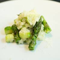 ラ・ボンヌターブル - 