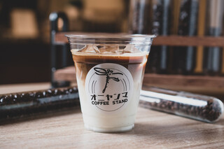 Oniyama kohi kafe and oba - カフェラテ