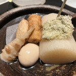 くいもの屋わん - デカ大根おでん