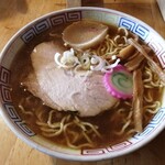 175689166 - 正油ラーメン(Aセット/950円)
                                  