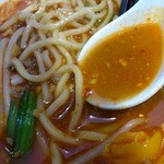 ほうきぼし+ - 「辛口」のスープ！辛くて痺れるが旨味は薄い。