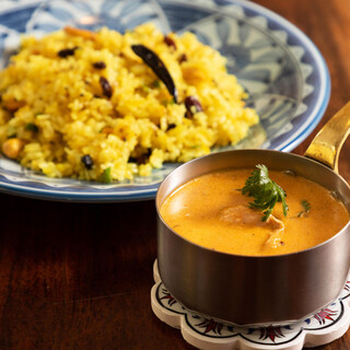 The most popular dish is the tomato-flavored "Butter Chicken Curry."