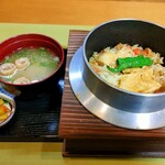 彩釜めし 和しょく家 - 味噌汁・漬物付き