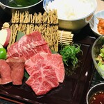 焼肉 赤身ふわ - 