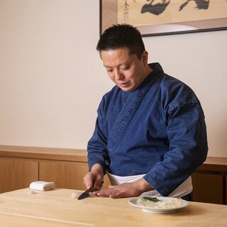 Atsunari Hasebe - A chef who devotes his life to ingredients from Shizuoka