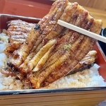 うなぎ 一富士 - リフト出来ました