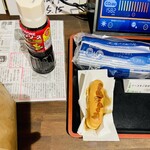 ととカフェ - カレー焼き
カゴメソース ウスターをかけて