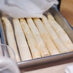 ラヴァンドール - フランス産ホワイトアスパラ