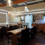 Oishii Sumibiyaki Izakaya Kingyo - 店内