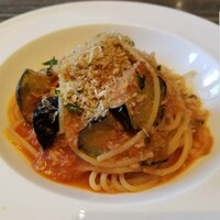 grigio la tavola - ツナとナスのアラビアータ  シチリア風スパゲッティ
