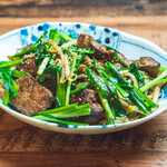 Stir-fried beef liver and chives