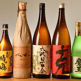 盡享下酒菜。也備齊了多種日本酒和葡萄酒。