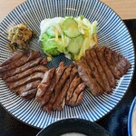 炭焼牛たん東山 - 